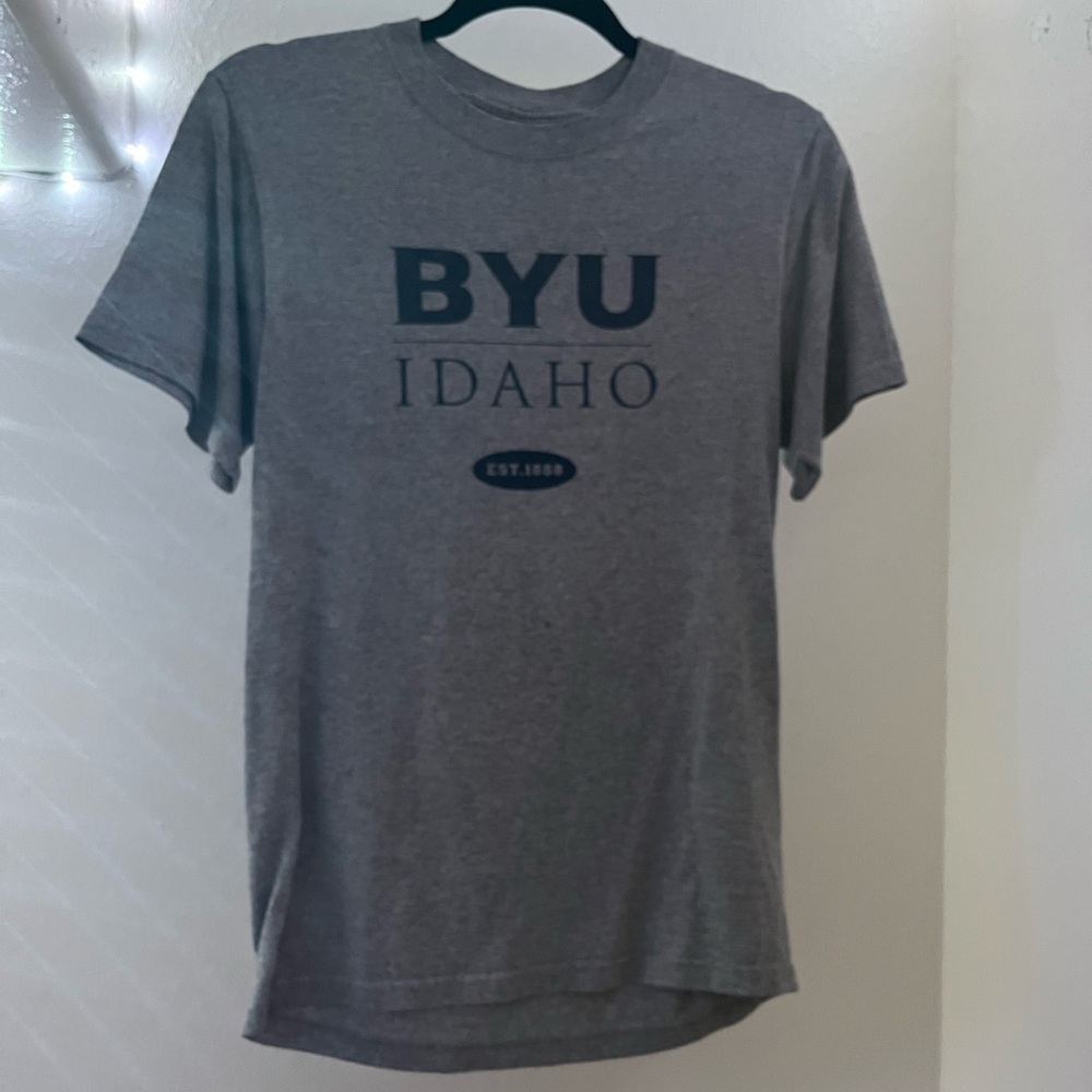 BYU Idaho college merch tee shirt, grey mens small